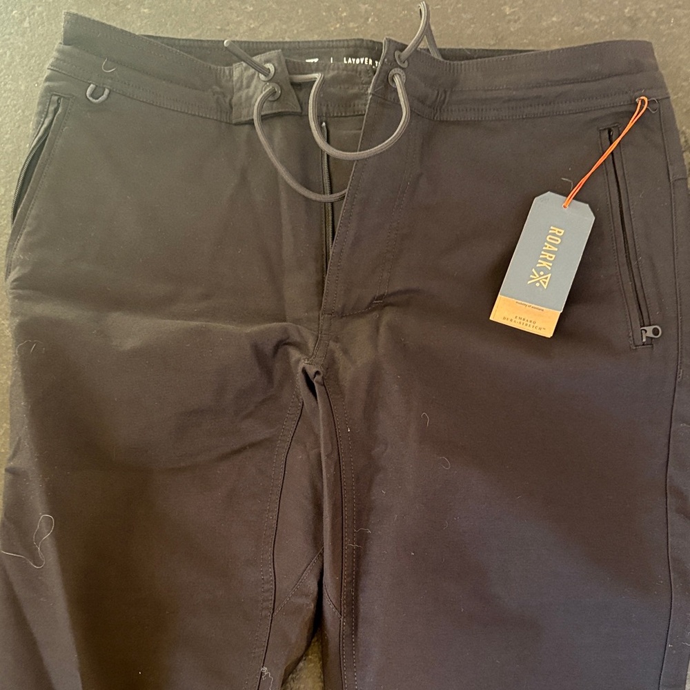 Roark Layover Traveler 2.0 Mens Pants - Black - New with tags